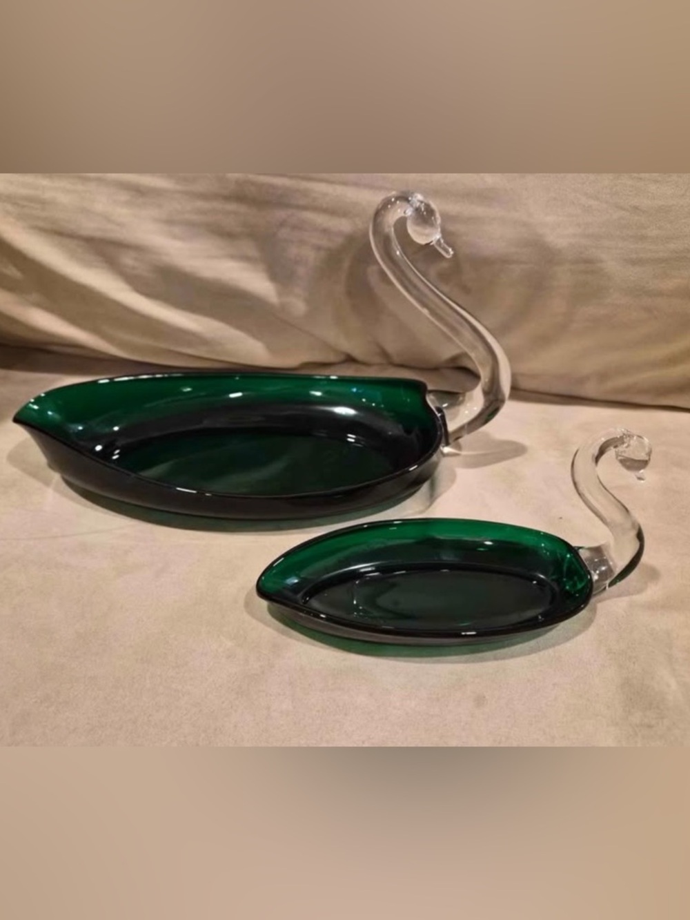 Vintage Duncan & Miller Green Glass Swans Set Of 2